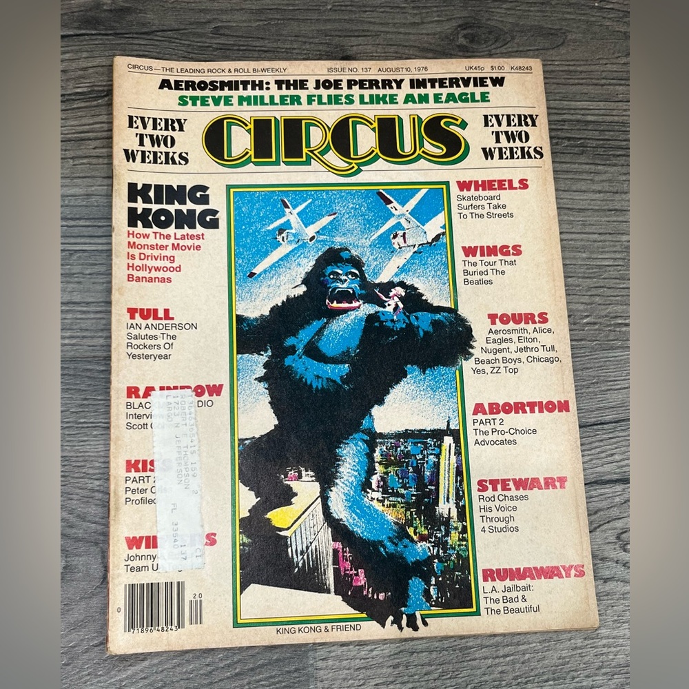 CIRCUS Magazine King Kong Jethro Tull KISS McCartney Runaways August 1976 perry.
